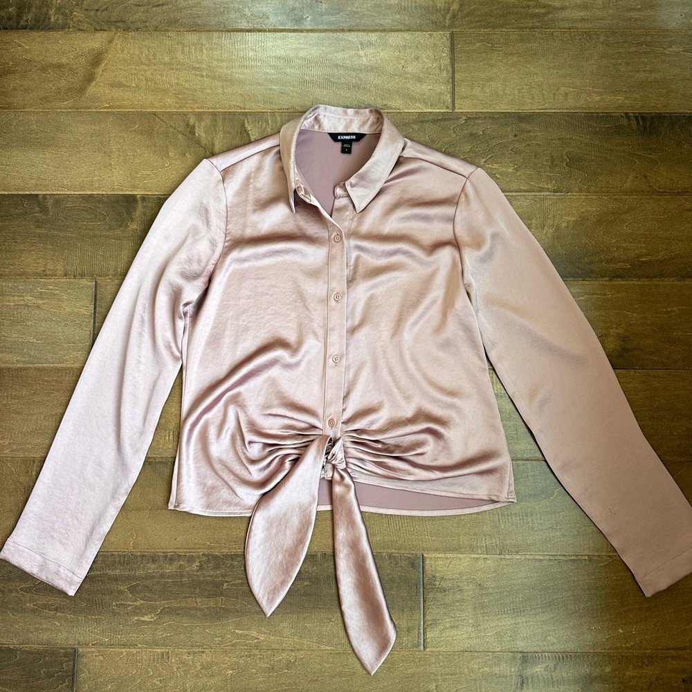Express satin blouse size small
